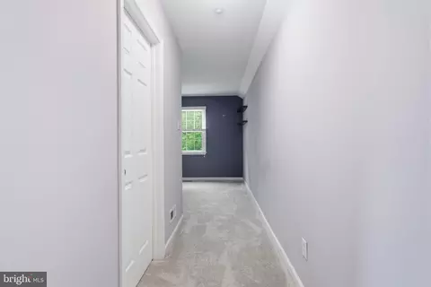 Entry Way - 2027 Oak Ave, Jamison, PA 18929 photo 6 of 10