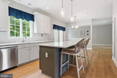 Kitchen - 2027 Oak Ave, Jamison, PA 18929 photo 4 of 4