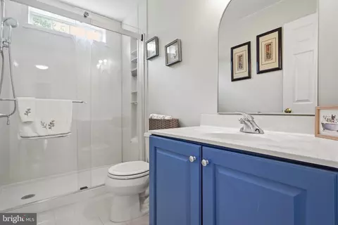 Bath - 2027 Oak Ave, Jamison, PA 18929 photo 1 of 5