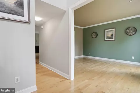 Entry Way - 2027 Oak Ave, Jamison, PA 18929 photo 2 of 10