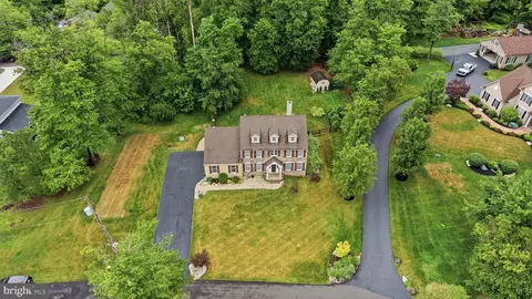 View/Area - 2027 Oak Ave, Jamison, PA 18929 photo 2 of 13