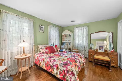 Bedroom - 5839 Private Rd, Doylestown, PA 18902 photo 2 of 3