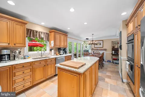 Kitchen - 5839 Private Rd, Doylestown, PA 18902 photo 1 of 3