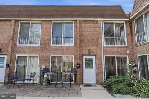 418 Brandywine Ct, Warminster, PA 18974