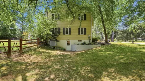 Exterior - 17 Stringer Dr, Doylestown, PA 18901 photo 12 of 26