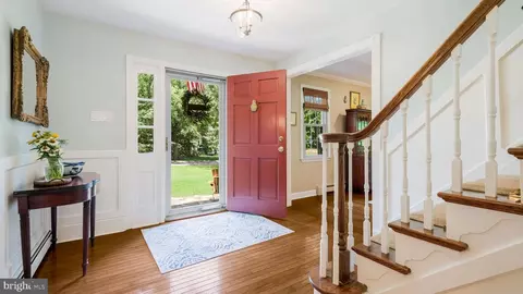 Entry Way - 17 Stringer Dr, Doylestown, PA 18901 photo 1 of 4