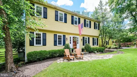 Exterior - 17 Stringer Dr, Doylestown, PA 18901 photo 11 of 26