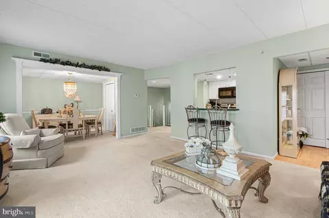 10100 Centennial Sta, Warminster, PA 18974
