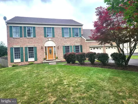 947 Countess Dr, Yardley, PA 19067