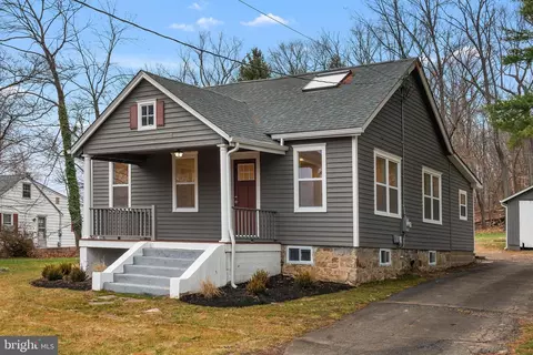 2081 Durham Rd, New Hope, PA 18938