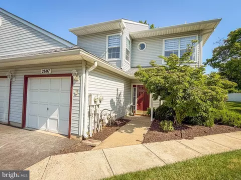 2607 Lynbrooke Dr, Yardley, PA 19067