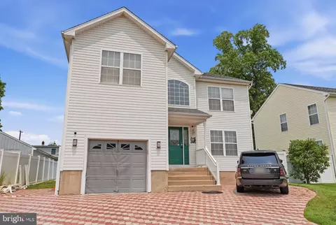 Exterior - 2347 Maple Ave, Croydon, PA 19021 photo 9 of 9