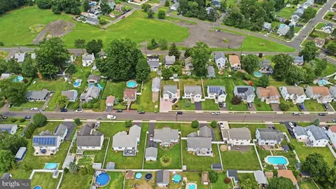 View/Area - 2347 Maple Ave, Croydon, PA 19021 photo 7 of 8