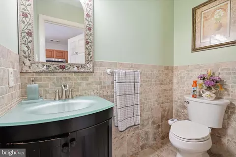 Bath - 2347 Maple Ave, Croydon, PA 19021 photo 1 of 5