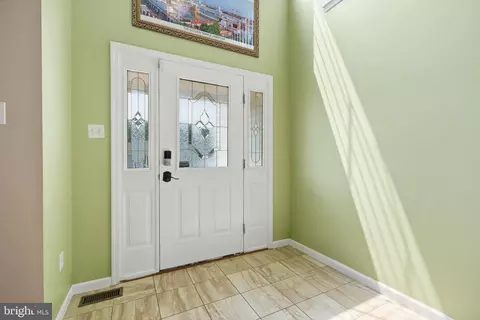 Entry Way - 2347 Maple Ave, Croydon, PA 19021 photo 2 of 7