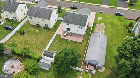 View/Area - 2347 Maple Ave, Croydon, PA 19021 photo 5 of 8