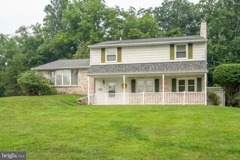 178 Mallard Rd, Holland, PA 18966