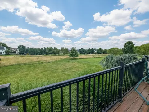 Exterior - 5370 Windtree Dr, Doylestown, PA 18902 photo 5 of 7