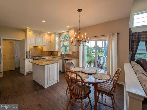 Kitchen - 5370 Windtree Dr, Doylestown, PA 18902 photo 1 of 6