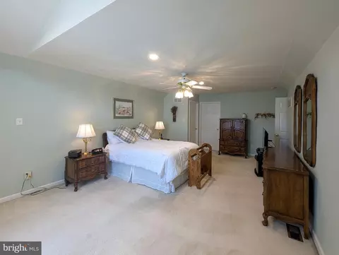Bedroom - 5370 Windtree Dr, Doylestown, PA 18902 photo 4 of 9