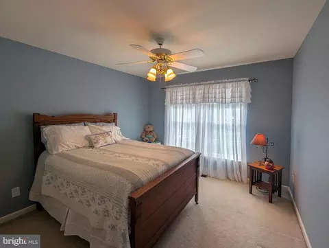 Bedroom - 5370 Windtree Dr, Doylestown, PA 18902 photo 8 of 9