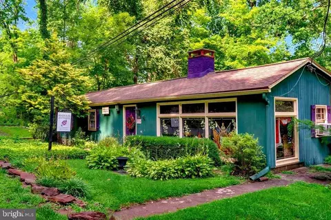 166 River, Pipersville, PA 18947