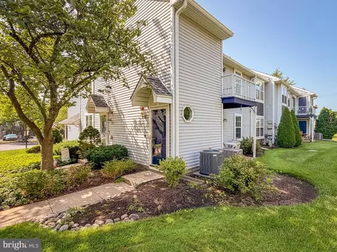 708 Society Pl, Newtown, PA 18940
