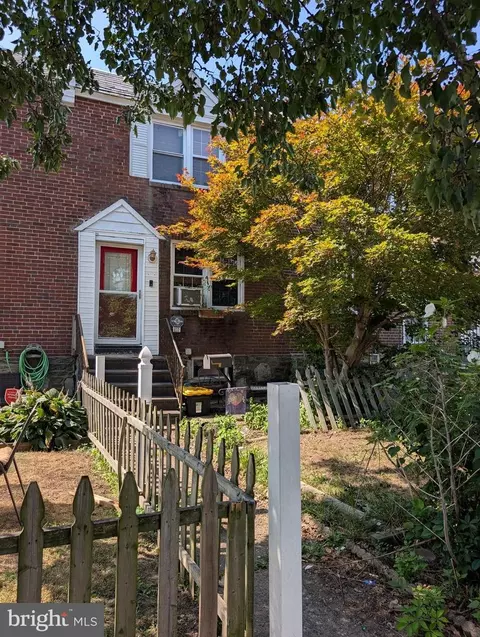 832 4th Ave, Bristol, PA 19007