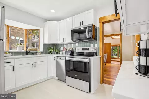 3131 Bedminster Rd, Ottsville, PA 18942