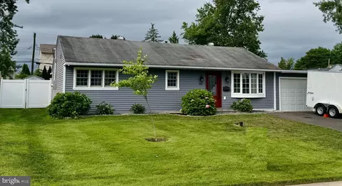 218 Tewksbury Rd, Fairless Hills, PA 19030