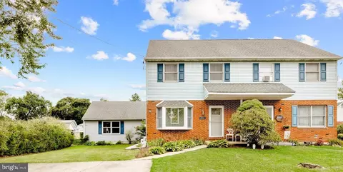 106 First Ave, Richlandtown, PA 18955