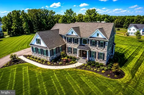 15 Marquis, Holland, PA 18966