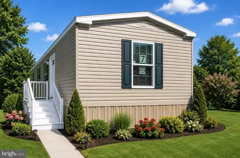 1446 Gibson Rd UNIT T B-9, Bensalem, PA 19020