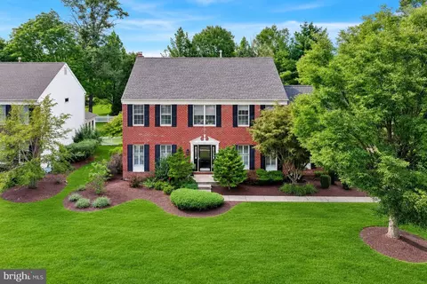 4922 Mead Dr, Doylestown, PA 18902