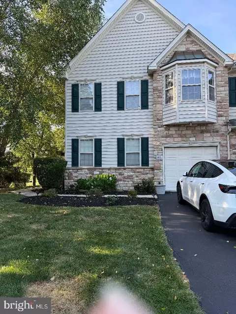1861 Creekview Ln, Jamison, PA 18929