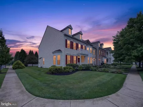 63 Williams Dr, Fountainville, PA 18923