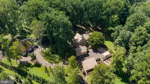 6464 Old Carversville Rd, Carversville, PA 18913