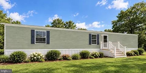 1302 Gibson Rd #T 91, Bensalem, PA 19020