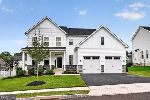 313 Connor Ln, Perkasie, PA 18944