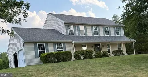 949 Scarlet Oak Dr, Chalfont, PA 18914