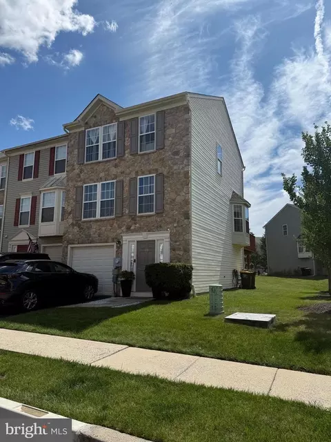 210 Windsor Ct, Quakertown, PA 18951