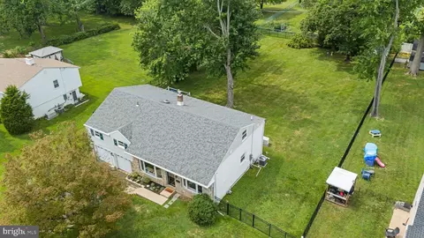 View/Area - 178 Willow Dr, Warminster, PA 18974 photo 5 of 5