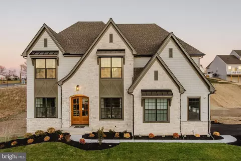 1849 Enclave Dr, Quakertown, PA 18951