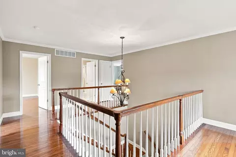 Entry Way - 1066 Hackney Cir, Warrington, PA 18976 photo 8 of 9