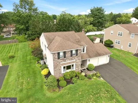 View/Area - 1066 Hackney Cir, Warrington, PA 18976 photo 5 of 13