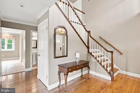 Entry Way - 1066 Hackney Cir, Warrington, PA 18976 photo 4 of 9