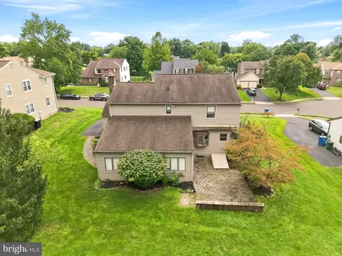 View/Area - 1066 Hackney Cir, Warrington, PA 18976 photo 2 of 13