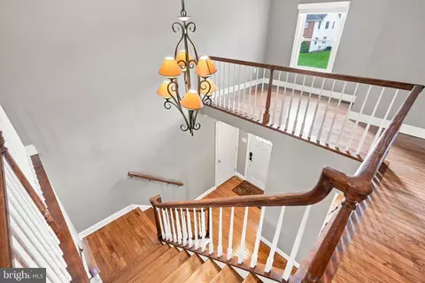 Entry Way - 1066 Hackney Cir, Warrington, PA 18976 photo 1 of 9