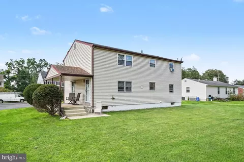 Other - 215 Maple St, Warminster, PA 18974 photo 14 of 16