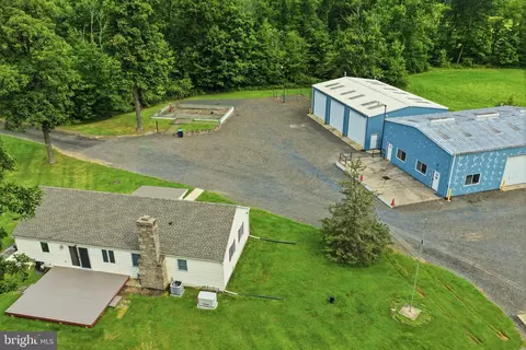 563 Deep Run Rd, Perkasie, PA 18944